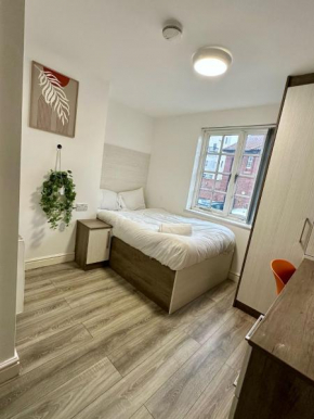 Lancaster Apartment